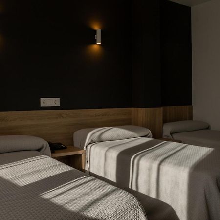 Hotel Hollywood Cangas do Morrazo Exterior photo